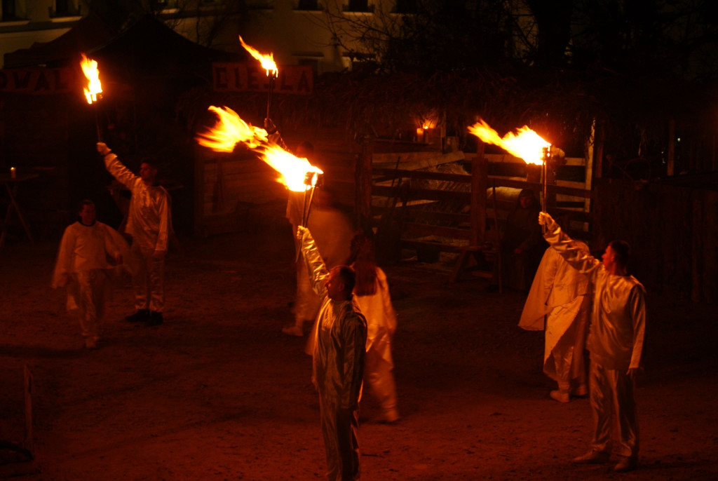 Opowieść o Bożym Narodzeniu, inscenizacja przygotowana przez wspólnotę Cenacolo