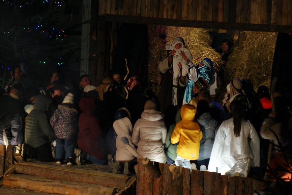 Opowieść o Bożym Narodzeniu, inscenizacja przygotowana przez wspólnotę Cenacolo