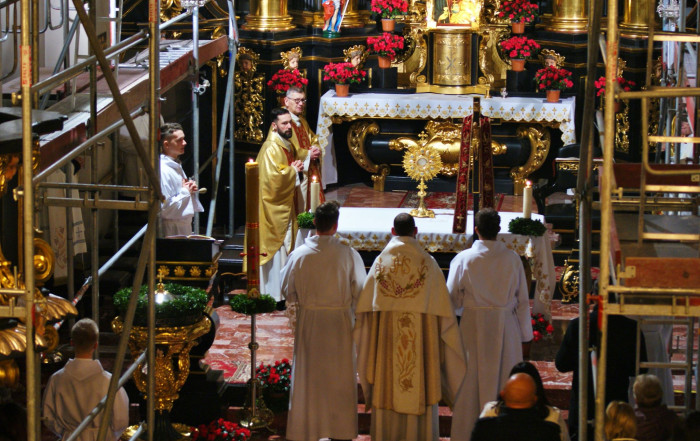 Zakończenie procesji rezurekcyjnej